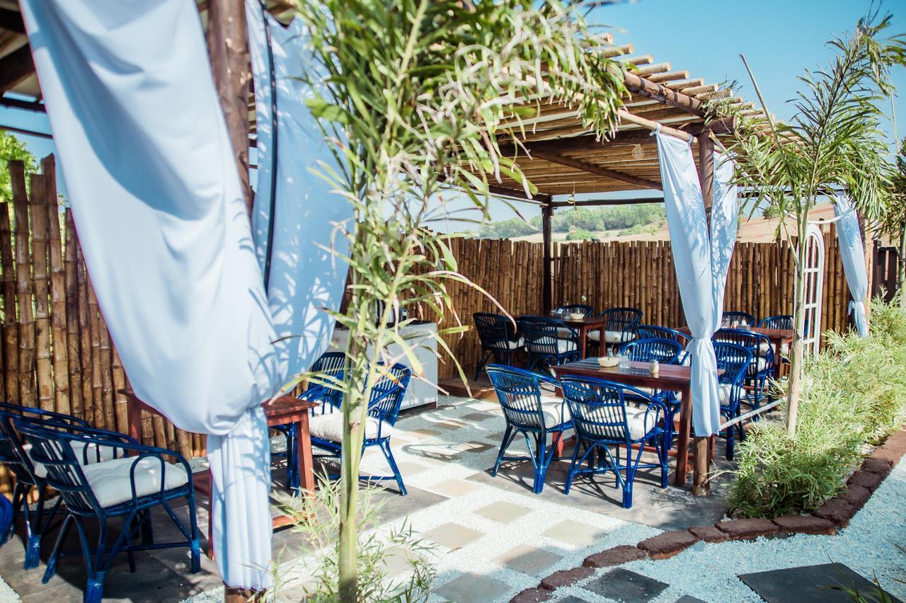 Aria Beach Resort Вагатор Екстер'єр фото