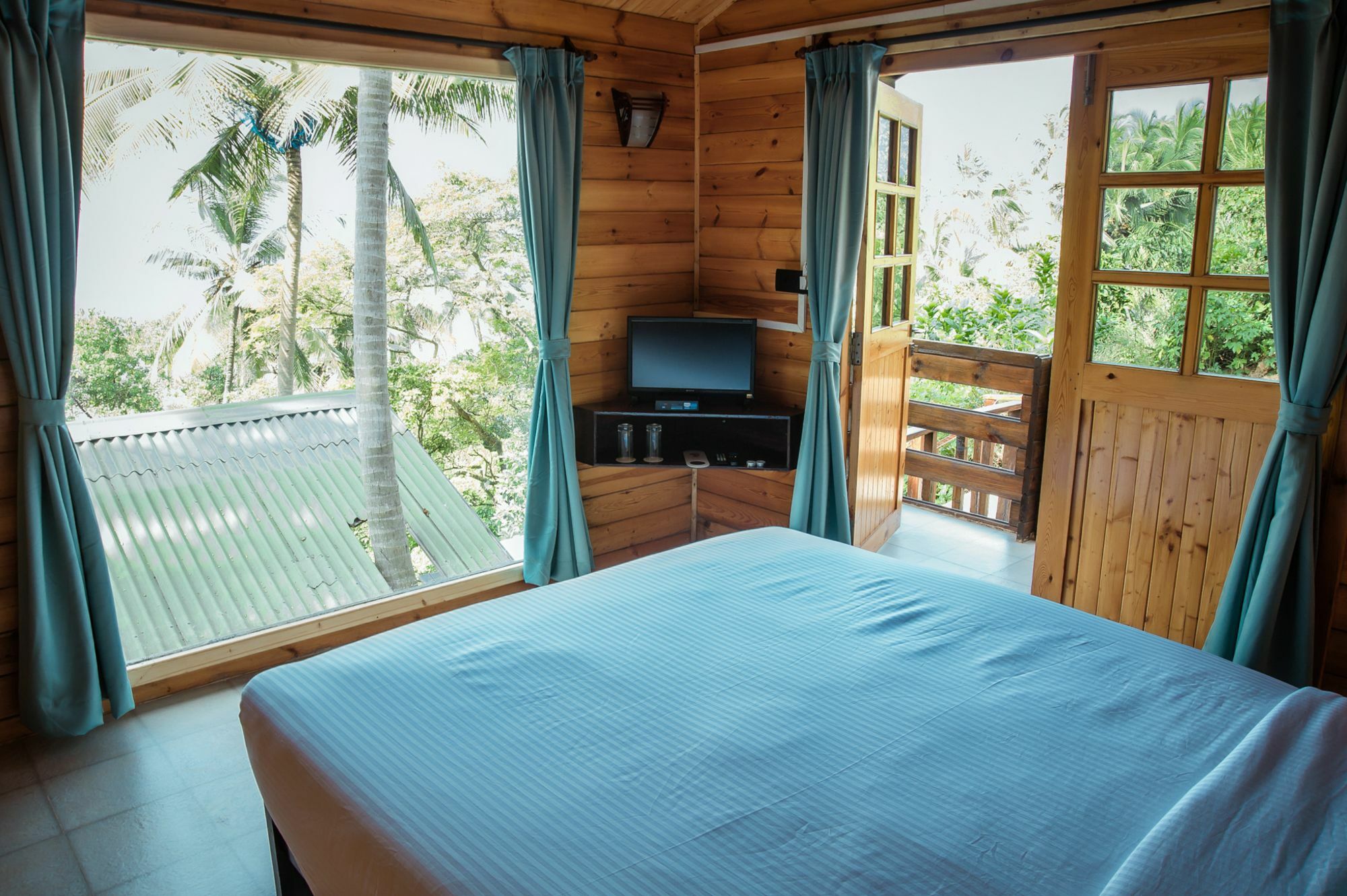 Aria Beach Resort Вагатор Екстер'єр фото